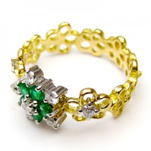 Emerald With Yellow Gold B8RI-063